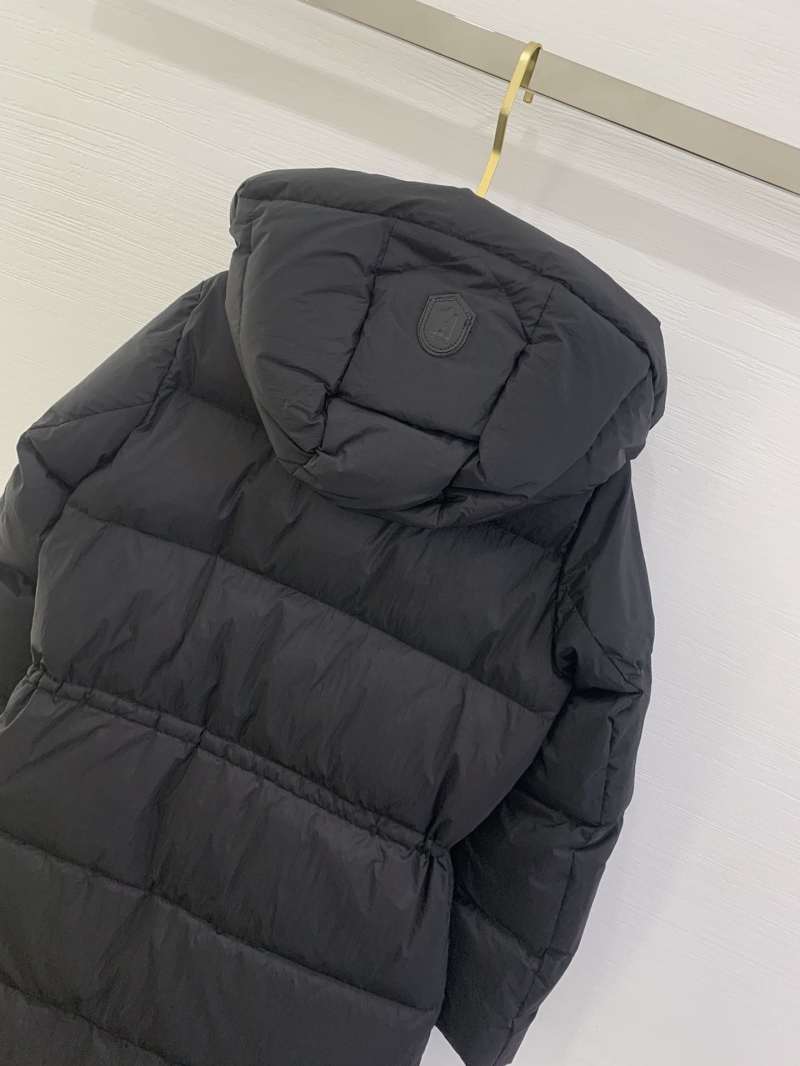 MACKAGE